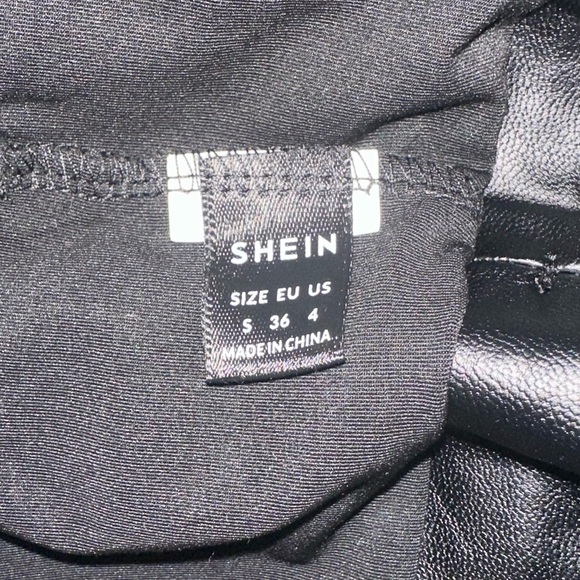 AKIRA Black Faux Leather skort  w belt & Akira bondage corset like top - Picture 8 of 8